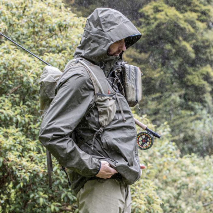 Simms Flyweight Shell Gore-Tex Jacket, dark stone, Fishing