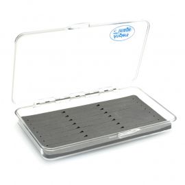 AI Ultra Clear Fly Box, 32 Slits