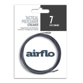 Produktverpackung des Airflo Tactical Polyleader 7ft Streamer Fast Sinking Vorfachs; gezeigt ist das grau-schwarze, aufgewickelte 2,13 m Vorfach mit der verklebten Verbindungsschlaufe oben und dem feinen, eingearbeiteten Mikro-Wirbel an der Spitze auf wei