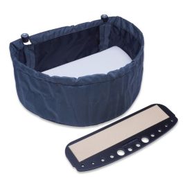 Technische Produktgrafik des C&F Design Desk Mount Dust Pocket mit Werkzeugablage auf weißem Hintergrund; dargestellt sind die schwarze Tischklemme, der stabile Metallrahmen mit den Werkzeug-Steckplätzen sowie die tiefe Abfalltasche
