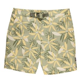 Vorderansicht der Simms Seamount Shorts ind der Farbe Paradise Pale Pine auf weißem Hintergrund; gut zu sehen sind der integrierte, farblich abgestimmte Gürtel mit Steckschnalle, die seitlichen Eingriffstaschen und die kleinen Bewegungsschlitze am Beinsau