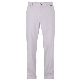 Vorderansicht der Simms Superlight Pant in Shale (ein neutrales Steingrau) auf einem Mannequin; zeigt den fixierten Bund mit Gürtelschlaufen, die Einschubtaschen und den ergonomischen Schnitt