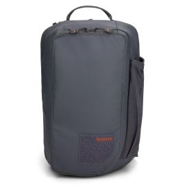 Vorderansicht des Simms Tributary Sling Packs in Tahitian Pearl (Teal-Blau) mit Schultergurt, robusten Reißverschlüssen und Befestigungspunkten für Werkzeuge